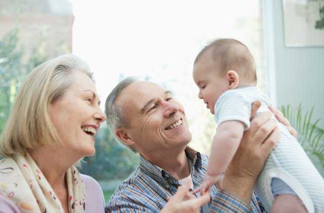 4 Great Financial Tips for New Grandparents
