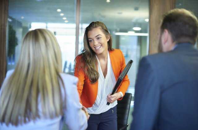 How to Prepare Your Teen for a First Job